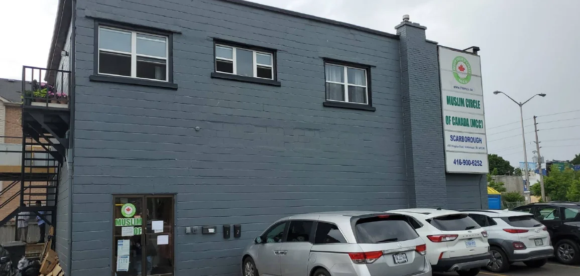 Exterior view of Muslim Circle of Canada Masjid Scarborough building